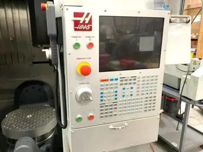 2022 HAAS UMC-500 Vertical Machining Centers (5-Axis or More) | CNC EXCHANGE (5)