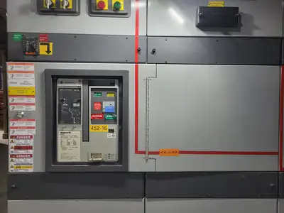 Low Voltage PDC / Switchgear Section, (1) 4000A, (5) 1200A Magnum DS Breakers, 600V 3PH