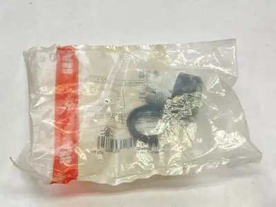 NEW ABB 22MM MOMENTARY FLUSH GREEN PUSHBUTTON MP1-10G