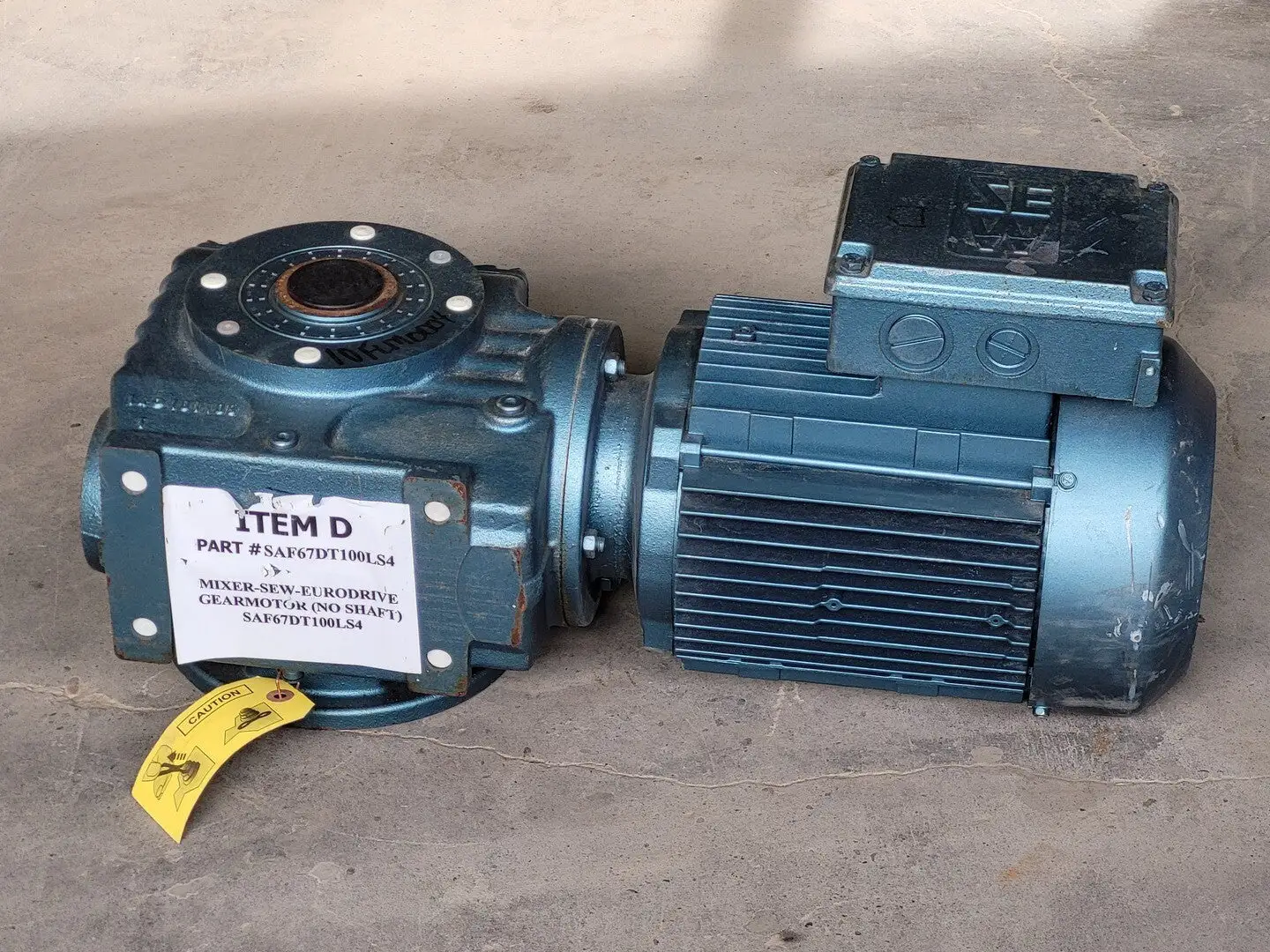 USED SEW-EURODRIVE SAF67DT100LS4