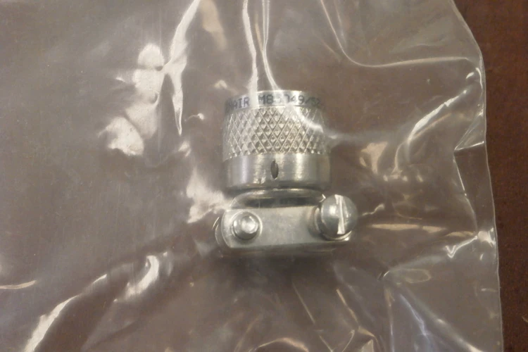 New | in-Stock Glenair M85049/52-1-8N Miscellaneous Equipment (Electrical & Power) Arizona US | ASSET CONVERSION SPECIALISTS, INC. #306664