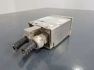Used PASS & SEYMOUR 7833-MD Switchgears British Columbia CA | Lenmark #243432