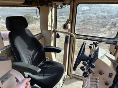 1999 Caterpillar 140H