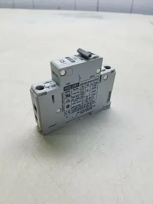 USED ALLEN BRADLEY 1492-CB1