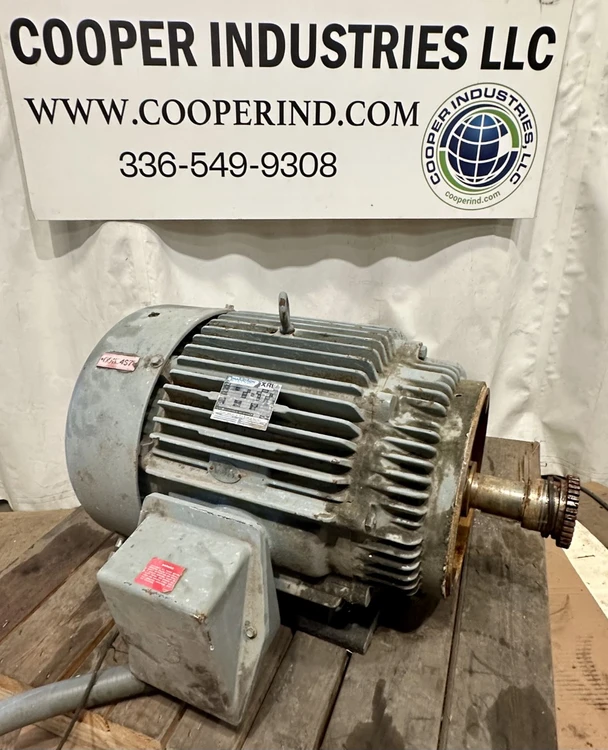 Used _UNKNOWN_ 5VC 326TTFS6526DU A.C. Motors West Virginia US | Cooper Industries #1409660