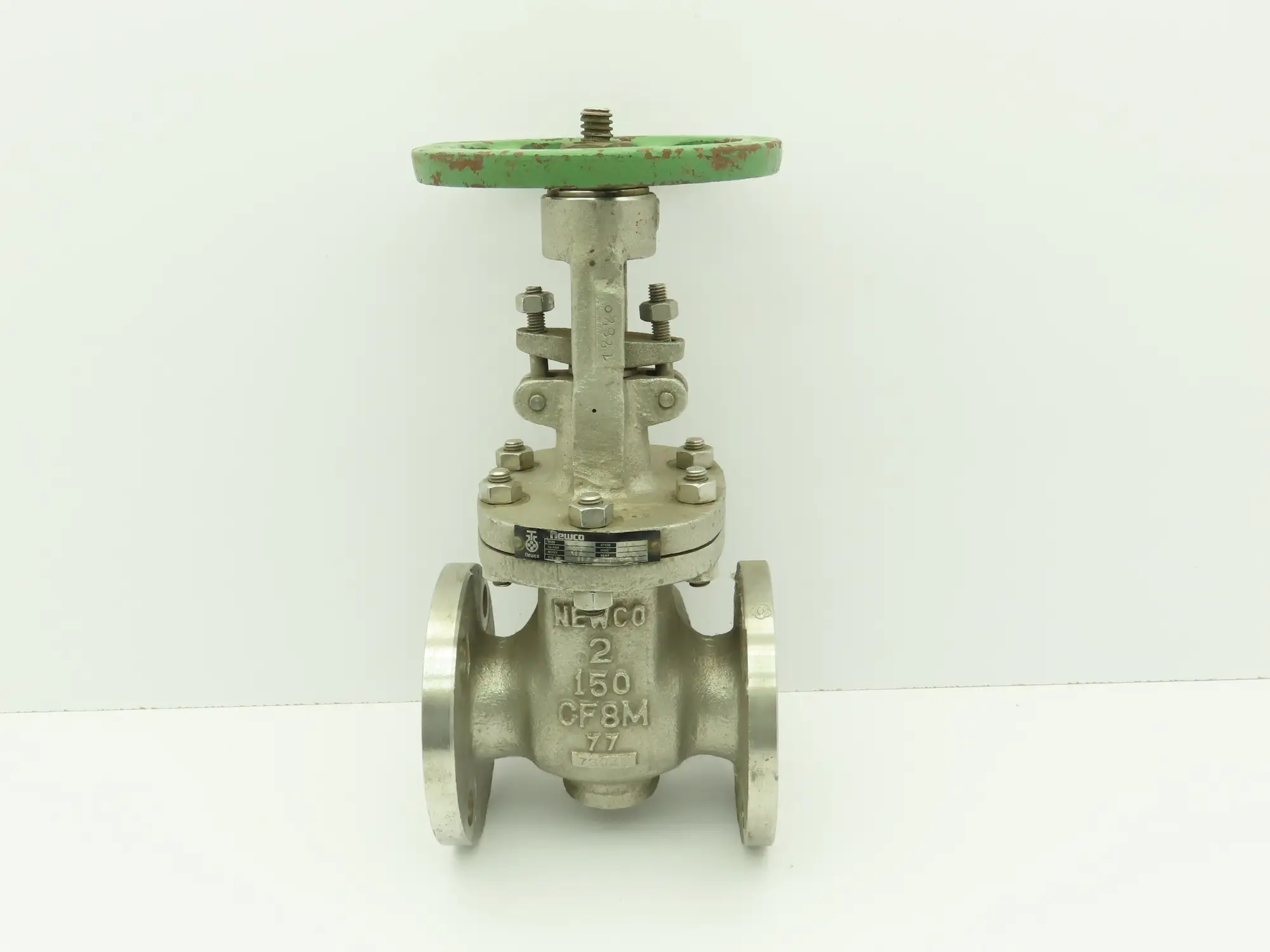 Newco 11F-C8M4-2 Manual  2" Flanged Stainless Gate Valve 150# Raised Face 4-Bolt