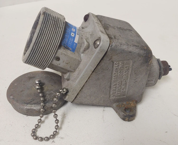 Used Crouse-Hinds AR348 Disconnects Kentucky US | Edwards Industrial Repair #1017608