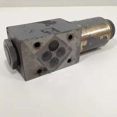 USED VICKERS DG4V3S2AMUHL760EN490