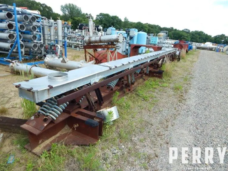 REXNORD 12" Wide X 38' Long Conveyor Vibrating | Perry Equipment