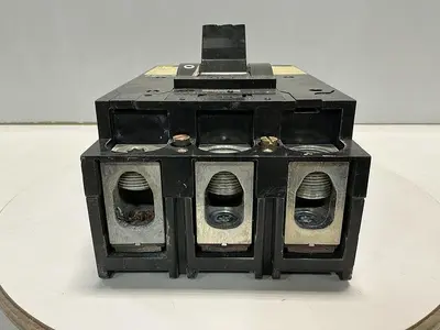USED SQUARE D LAL36300