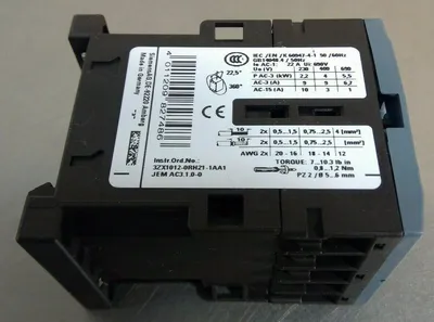 Siemens - Sirius - 3RT2016-1BB41-0CC0 Contactor DC 24V 4E-13