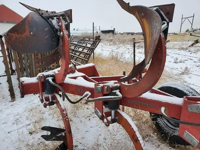 USED CASE IH 145