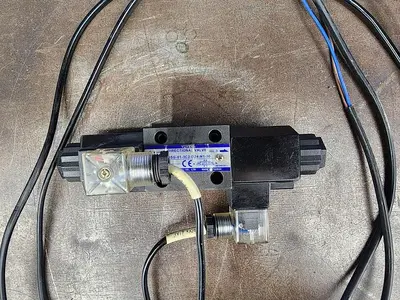 USED YUKEN DSG-01-3C2-D24-N1-50