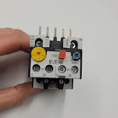 Used EATON EATON ZB12-2.4 (12-2.4A) THERMAL OVERLOAD RELAY Relays & Switches | ND Industrial Surplus #1221623