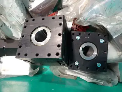 Various Hydraulic Manifolds, Pneumatic Cylinders