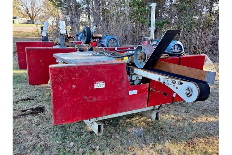 Used GO FAST MFG _UNKNOWN_ Woodworking Horizontal Band Resaws Minnesota US | L & L Sales #930145