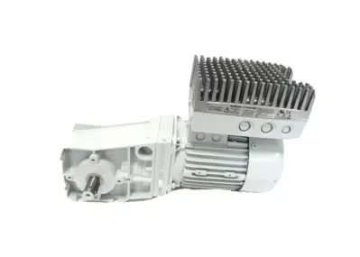 NEW LENZE MDEMAXX071-32 GEARMOTOR GKR042EVBR071C32 E82MV3712B001