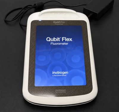USED THERMO FISHER SCIENTIFIC QUBIT FLEX