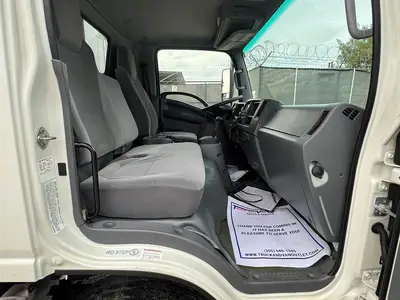 Used 2019 ISUZU NPR XD Reefer Trucks Florida US | Truck and Van Outlet #1509164