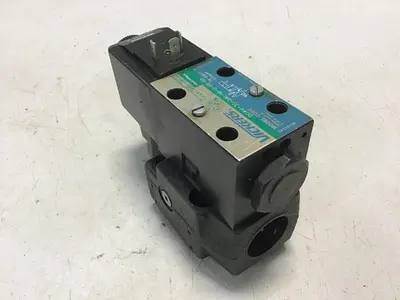 USED VICKERS DG4V3S2ALMUH560