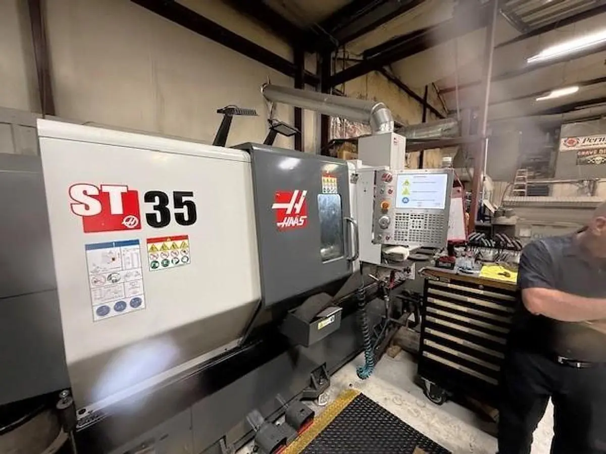 USED 2017 HAAS ST-35