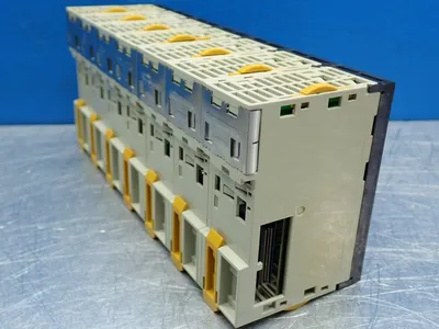 USED OMRON CJ1WID261
