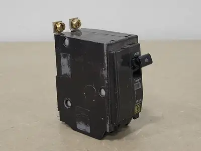 NEW SQUARE D QOB260