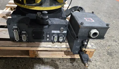USED 2014 FANUC R-2000IB/210F + R30IB