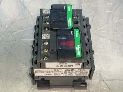 Used SCHNEIDER ELECTRIC LC2D09G7V PLC Contactors Ohio US | HGR 24 #1518478