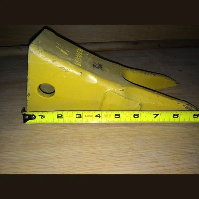 1U3302WTL Twin Tiger Tooth