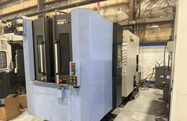 Used 2015 DOOSAN HC400-II Horizontal Machining Centers Michigan US | Legacy CNC Machinery, LLC #1082727