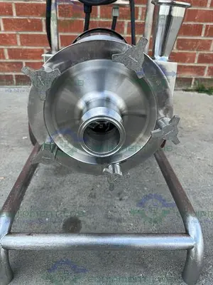 USED FRISTAM FPX732-165 CENTRIFUGAL PUMP W/STAINLESS 7 1/2 HP MOTOR, 480V, CONTROLLER