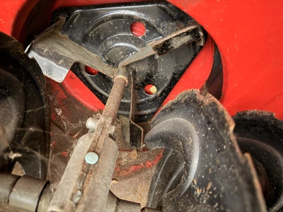 Used YARD MACHINES 31AH65FH700 SNOW BLOWER Snow Blowers Michigan US | Miedema Asset Management Group #1369518