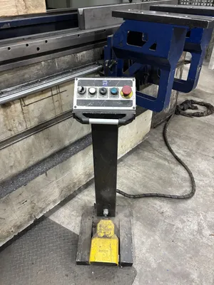 2019 WYSONG MVD C400-4300 Hydraulic Presses | Lion Machinery (11)