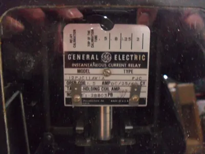 General Electric 12PJC11AV1A Instantaneous Current Relay Used