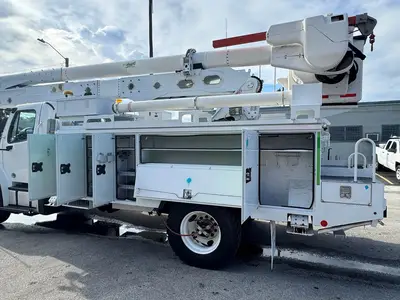 Used 2018 FREIGHTLINER M2 106 Tractors & Trailers Florida US | Truck and Van Outlet #1506268