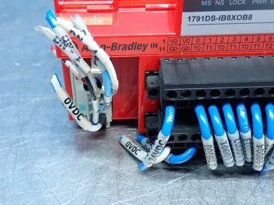 Used ALLEN BRADLEY 1791DSIB8XOB8 Input / Output Modules | HGR 24 #747727