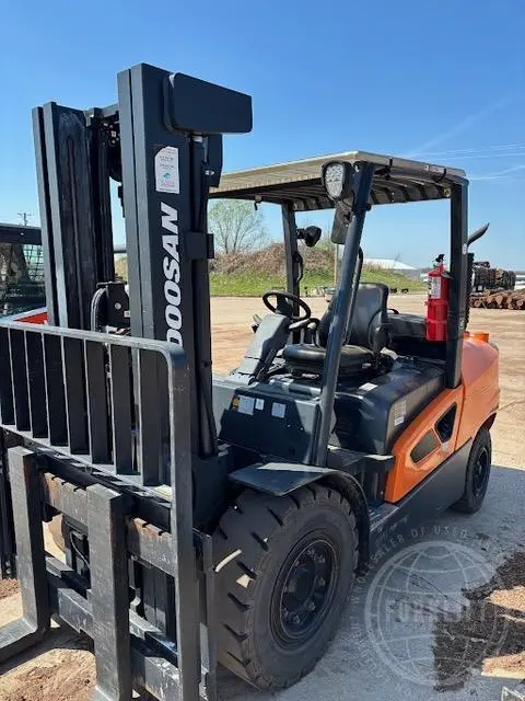 Used 2022 DOOSAN D50C-9 Internal Combustion Forklifts: Pneumatic Tire Florida US | Forklift Exchange #1274454