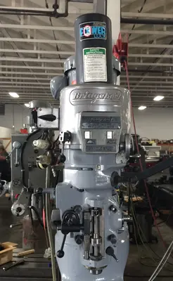 Used BRIDGEPORT 2 HP Vertical Mills Kentucky US | Aucto #1315841