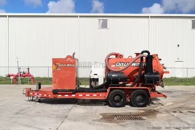 Used 2013 DITCH 2013 DITCH WITCH FX50 - 800 GALLON Hydro Excavators Florida US | HDD Broker #1346734