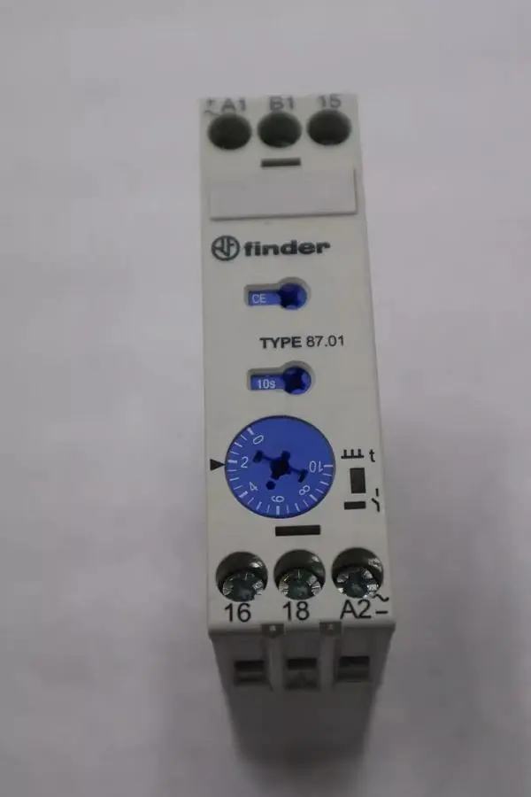FINDER 87.01.0.240.0000 / 870102400000 STOCK L-349-C