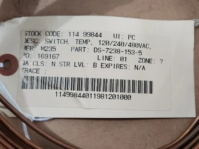 NEW Dwyer DS-7238-153-5