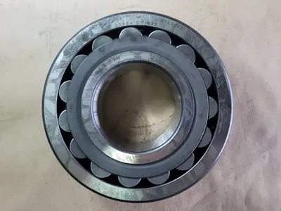 NEW SKF 22324 CC/W33