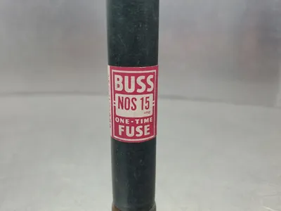 BUSS NOS15 One-Time Fuse, 600VAC 15AMP. 4D-BOX#5