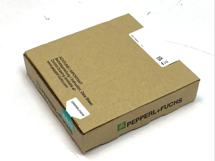 New | in-Stock PEPPERL+FUCHS HF RFID READ/WRITE HEAD IP67 IO-LINK 13.56MHZ Misc Industrial Equipment | Maverick Industrial Sales #1100374