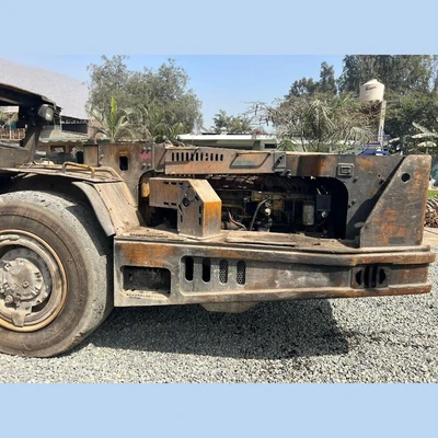 USED 2017 CATERPILLAR R1300G