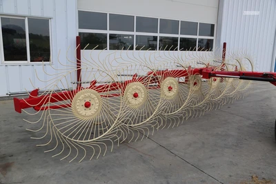 New | in-Stock 2026 ENOROSSI MAXIMUS M14 Hay Rakes Pennsylvania US | Zimmerman Farm Service #1410022