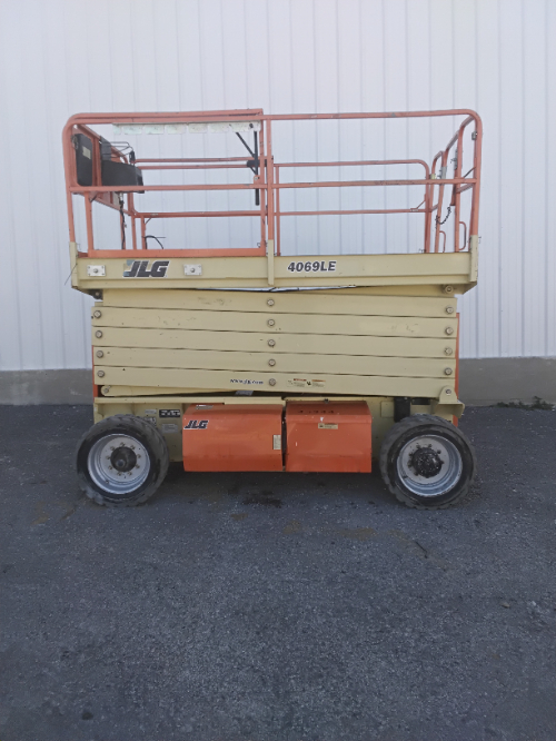 Used 2017 JLG 4069LE Scissor Lifters Texas US | Stack Equipment #924903