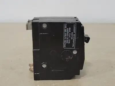 USED SQUARE D QO215