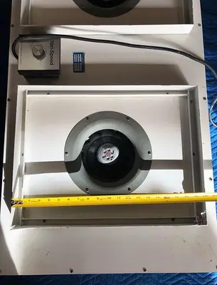 PURE AIRE CORP CFMD24100 WITH  ASTROCEL II CLEANROOM AIR FILTER 24A89A2T1H2